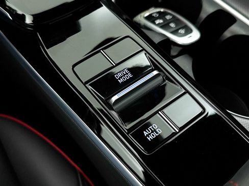 Used 2021 Hyundai Sonata SEL Plus w/ Tech Package FWD image 11