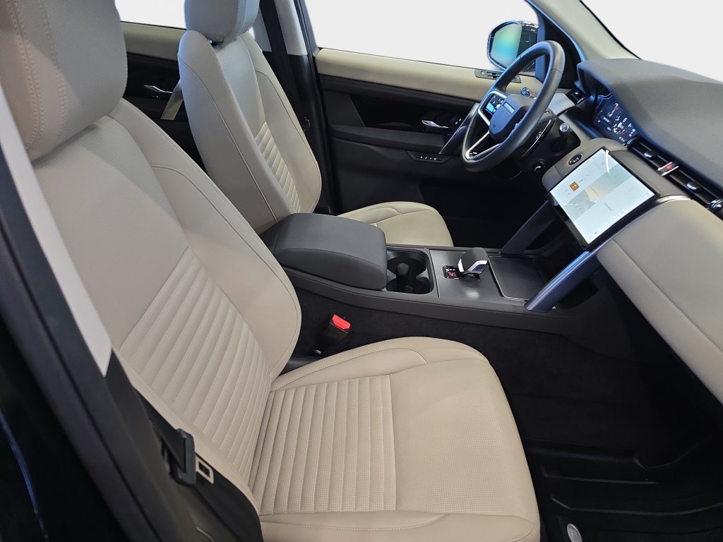 Certified 2025 Land Rover Discovery Sport S AWD/4WD image 12
