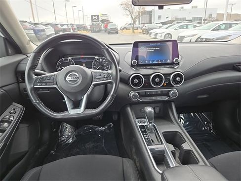 Used 2022 Nissan Sentra SV w/ Trunk Package image 13