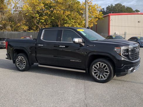 Used 2024 GMC Sierra 1500 Denali Ultimate image 11