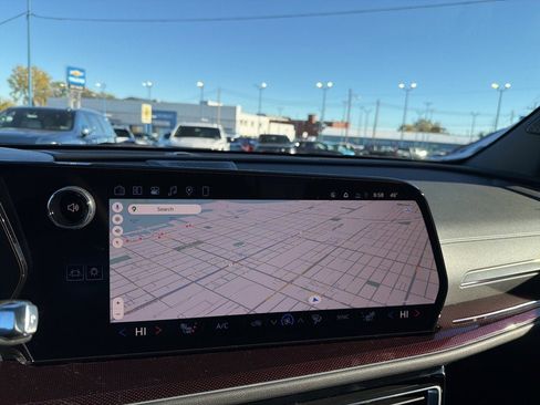 New 2026 Chevrolet Traverse Z71 w/ Enhanced Driving Package image 28