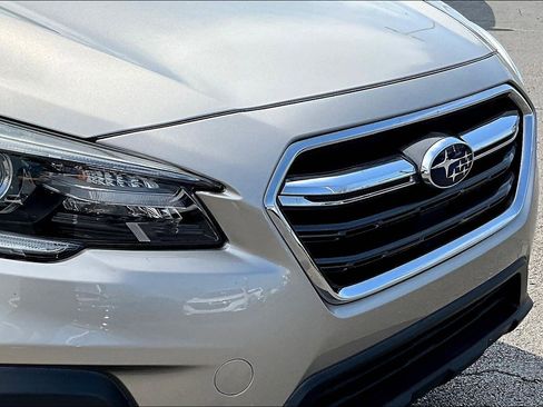 Used 2019 Subaru Outback 2.5i Limited image 33