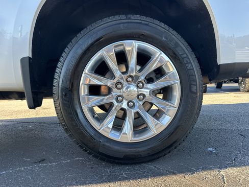 Used 2021 Chevrolet Silverado 1500 LTZ w/ LTZ Premium Package image 20