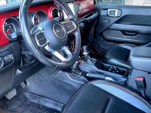 Used 2022 Jeep Wrangler Rubicon image 14