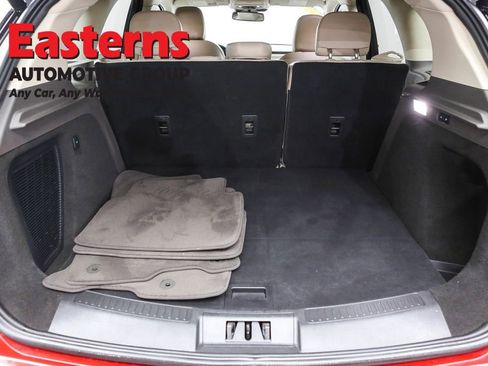 Used 2022 Lincoln Corsair FWD w/ Equipment Group 101A image 9