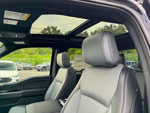 New 2025 Ford F150 Lightning Lariat image 24