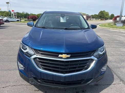 Used 2020 Chevrolet Equinox LT w/ Driver Convenience Package FWD image 2