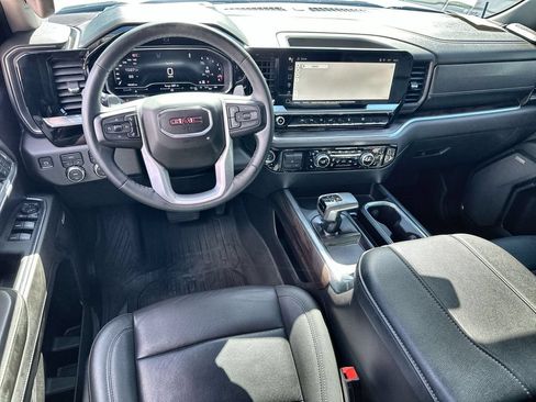 Certified 2024 GMC Sierra 1500 SLT AWD/4WD image 20