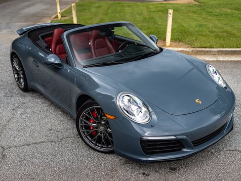 Used 2017 Porsche 911 Carrera S RWD image 6