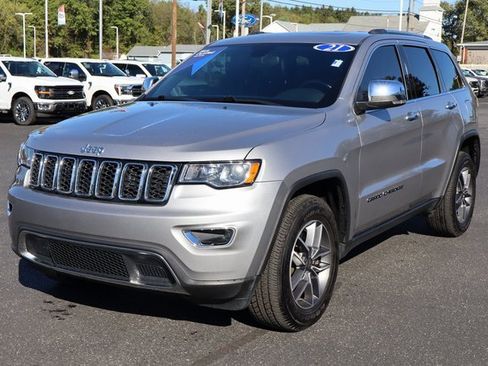 Used 2021 Jeep Grand Cherokee Limited image 13