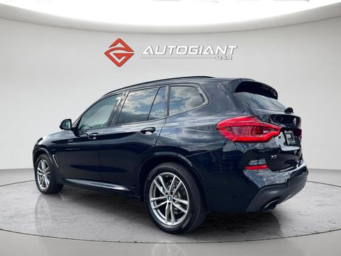 Used 2018 BMW X3 M40i image 4
