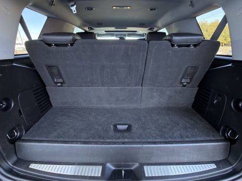 Used 2019 Chevrolet Tahoe LT image 25