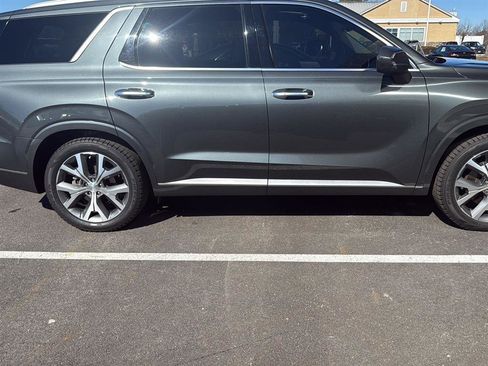 Used 2022 Hyundai Palisade Limited image 2