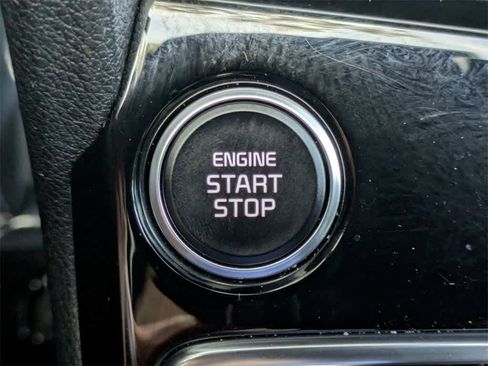 Used 2024 Kia Sportage SX image 38