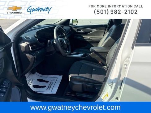 Used 2025 Buick Envista Preferred FWD image 26