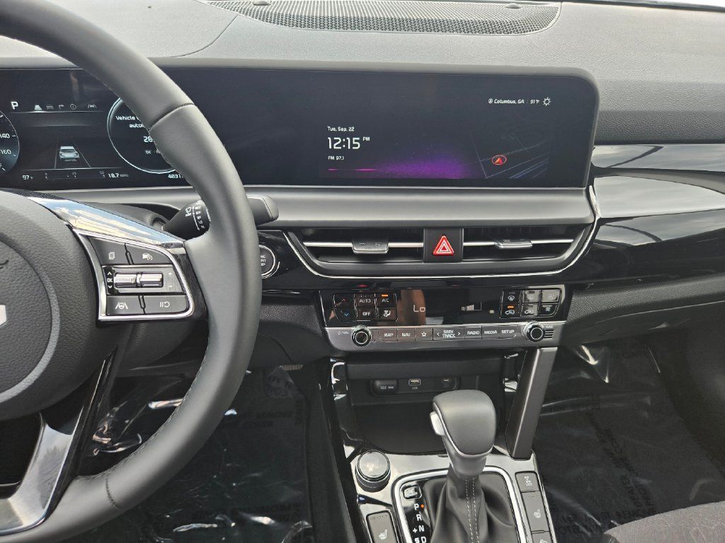 Certified 2025 Kia Seltos X-Line AWD/4WD image 20