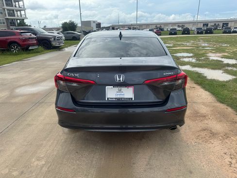Used 2022 Honda Civic Sport image 7