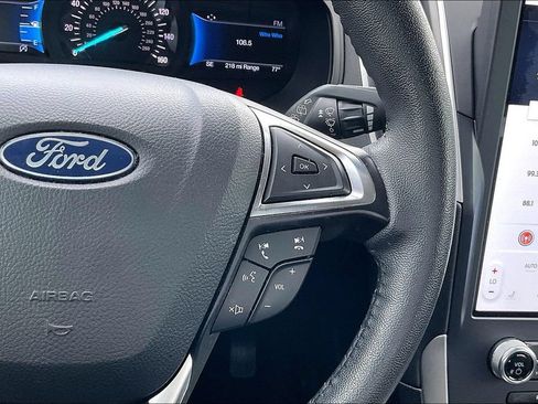 Used 2024 Ford Edge SEL w/ Convenience Package AWD/4WD image 12