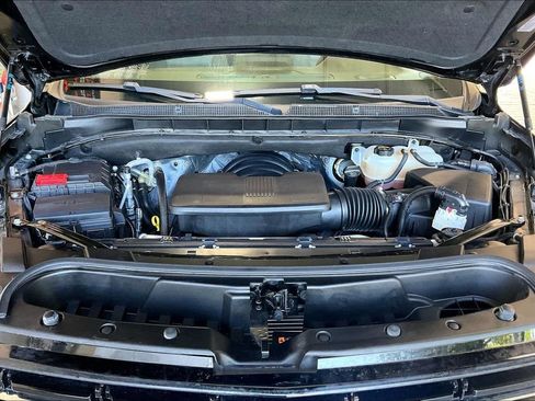 Used 2024 Chevrolet Tahoe LT RWD image 29