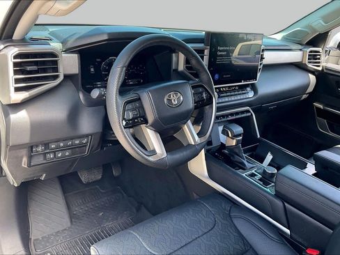 Used 2024 Toyota Sequoia Limited w/ Tow Technology Package AWD/4WD image 18