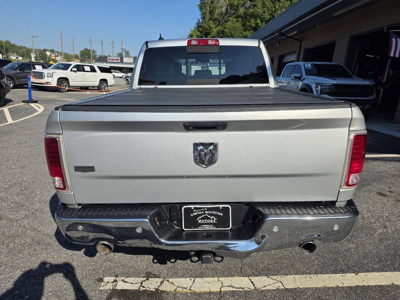 Used 2014 RAM 1500 Laramie w/ Convenience Group RWD image 5