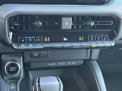 Used 2024 Toyota Land Cruiser image 26