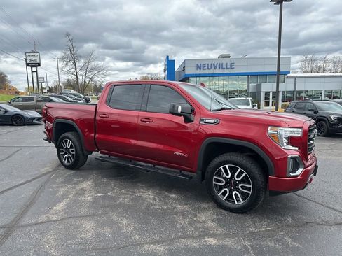 Used 2021 GMC Sierra 1500 AT4 w/ AT4 Value Package AWD/4WD image 1