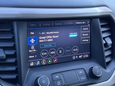 Used 2021 GMC Acadia Denali w/ Denali Technology Package image 23