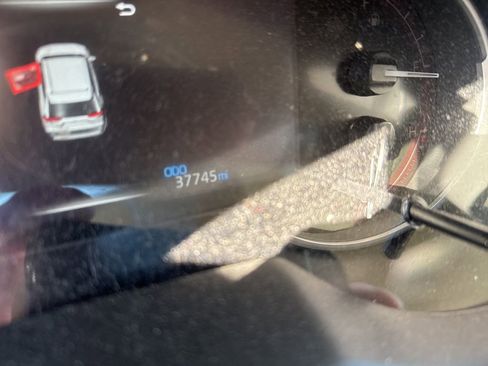 Used 2023 Toyota RAV4 LE image 2