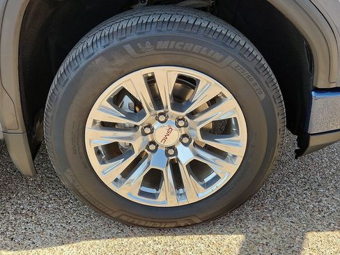 Used 2023 GMC Sierra 1500 Denali AWD/4WD image 8
