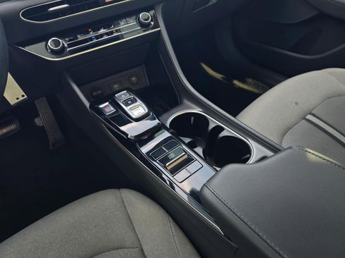 Used 2021 Hyundai Sonata SE image 16