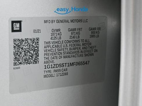 Used 2021 Chevrolet Malibu LT FWD image 18