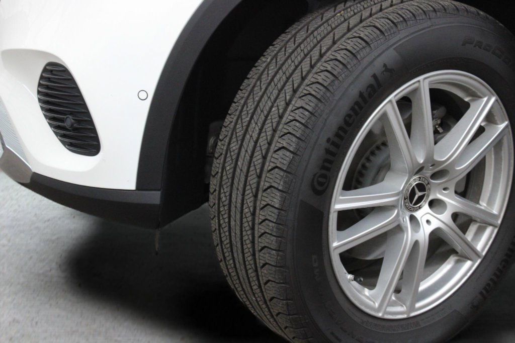 Used 2026 Mercedes-Benz GLC 300 4MATIC image 43