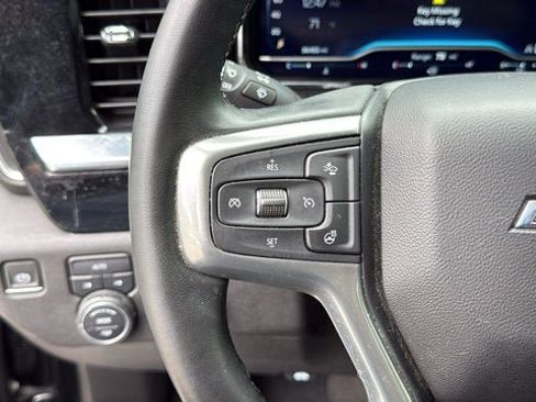 Used 2023 Chevrolet Silverado 1500 RST AWD/4WD image 16