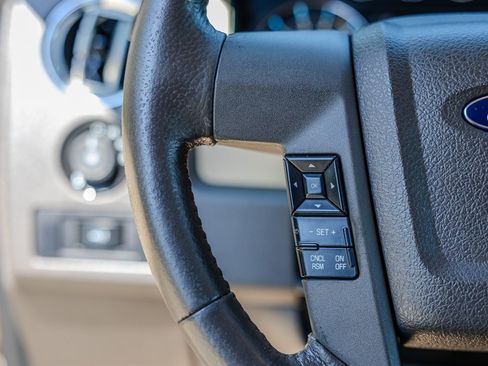Used 2013 Ford F150 XLT w/ XLT Chrome Pkg RWD image 16