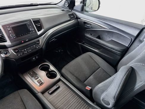 Used 2020 Honda Passport Sport image 21