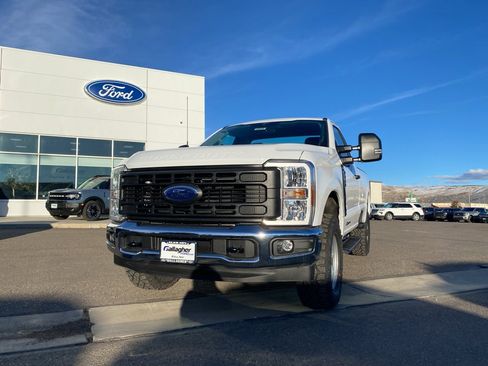 New 2026 Ford F350 XL w/ XL Off-Road Package image 11