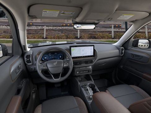 New 2025 Ford Bronco Sport Outer Banks image 9