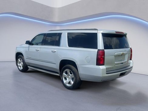 Used 2015 Chevrolet Suburban LT AWD/4WD image 4