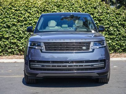 Used 2025 Land Rover Range Rover SE