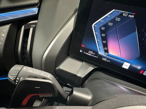 Used 2025 BMW X3 xDrive30i w/ M Sport Package image 21