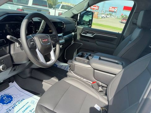 New 2026 GMC Sierra 2500 SLT AWD/4WD image 16