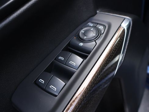 Used 2021 Chevrolet Silverado 1500 LT image 7