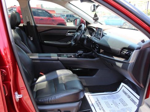 Used 2021 Nissan Rogue SL FWD image 9
