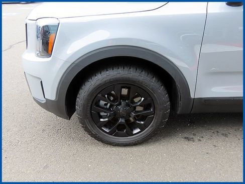 Used 2025 Kia Telluride SX Prestige X-Pro AWD/4WD image 4