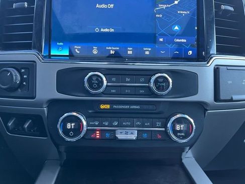 Used 2022 Ford F350 Lariat w/ Lariat Ultimate Package image 21