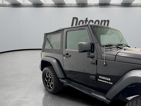 Used 2015 Jeep Wrangler Sport w/ Connectivity Group image 10