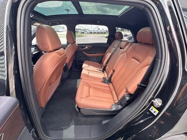 Used 2025 Audi Q7 3.0T Premium Plus AWD/4WD image 9