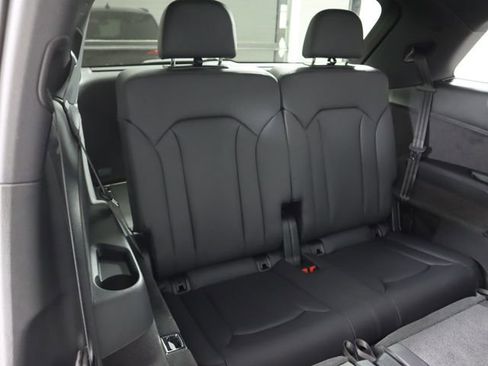 New 2026 Audi Q7 Premium Plus image 24