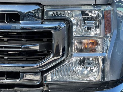 Used 2022 Ford F250 Lariat w/ Lariat Value Package image 47